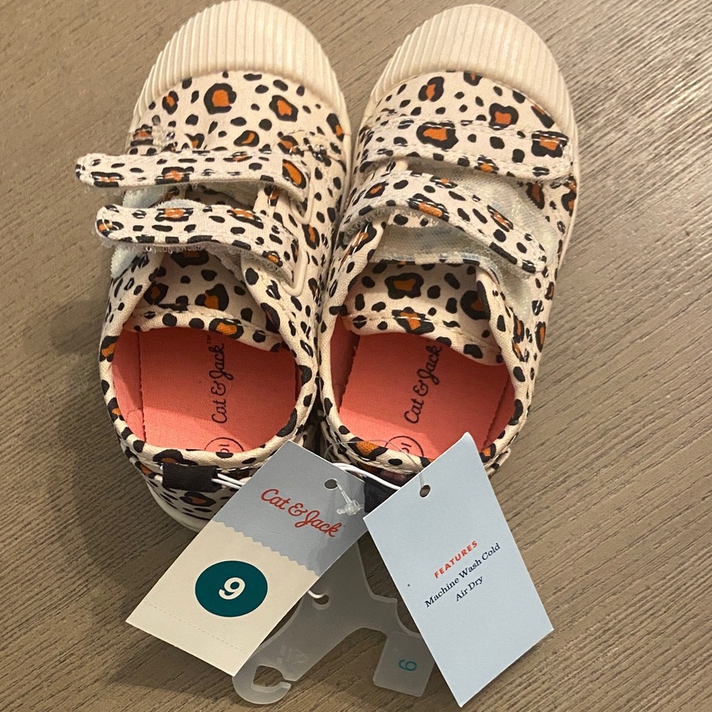 Cat & Jack Kids Sneakers with Leopard Pattern